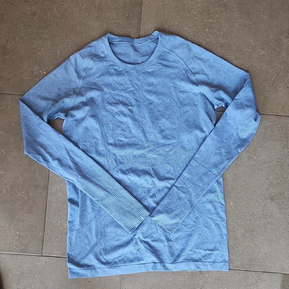 lululemon athletica Blue Long Sleeve Tee